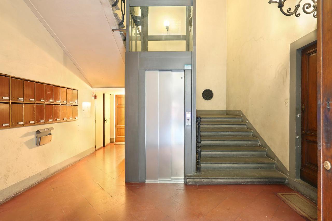 Apt. Perla - Pauline Suites, Palazzo Borghese Florenţa Exterior foto