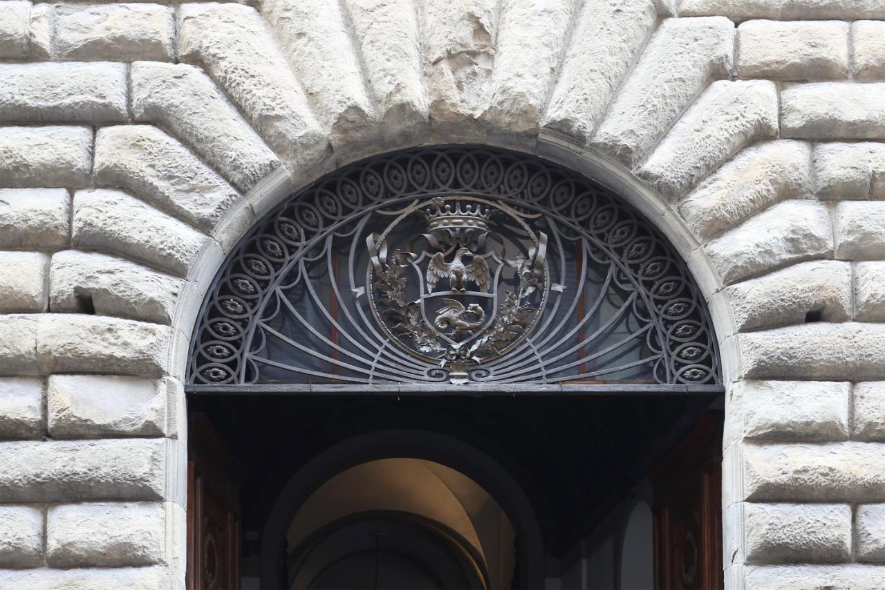 Apt. Perla - Pauline Suites, Palazzo Borghese Florenţa Exterior foto